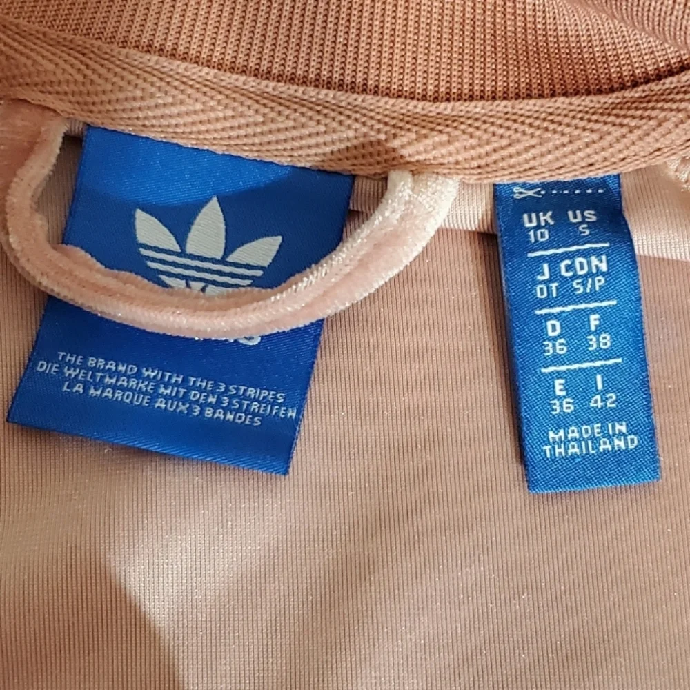 Adidas Originals Pink Velvet Jacket and Shorts Small - Picture 7 of 8